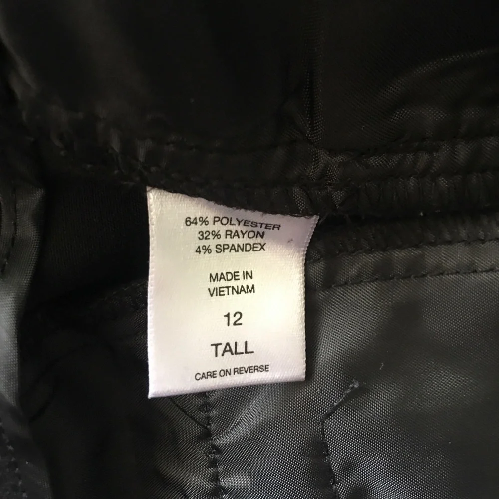 NWT New York & Co. Mid-Rise Bootcut Pant - All-Season Stretch Pants. Size 12 - Picture 4 of 4